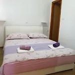 Appartamento Vito Starigrad Paklenica