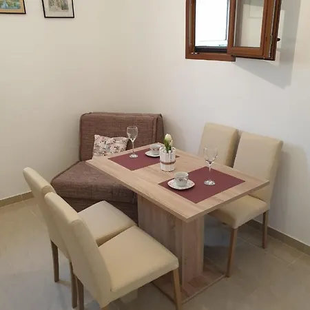 Vito Apartmán Starigrad Paklenica