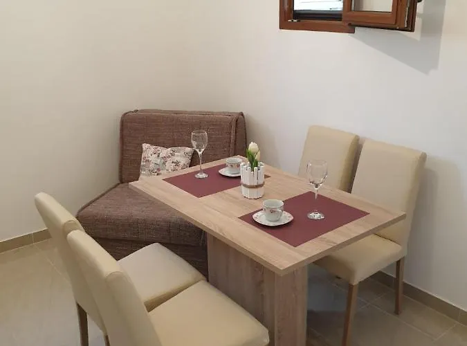 Vito Апартаменты Стариград-Пакленица